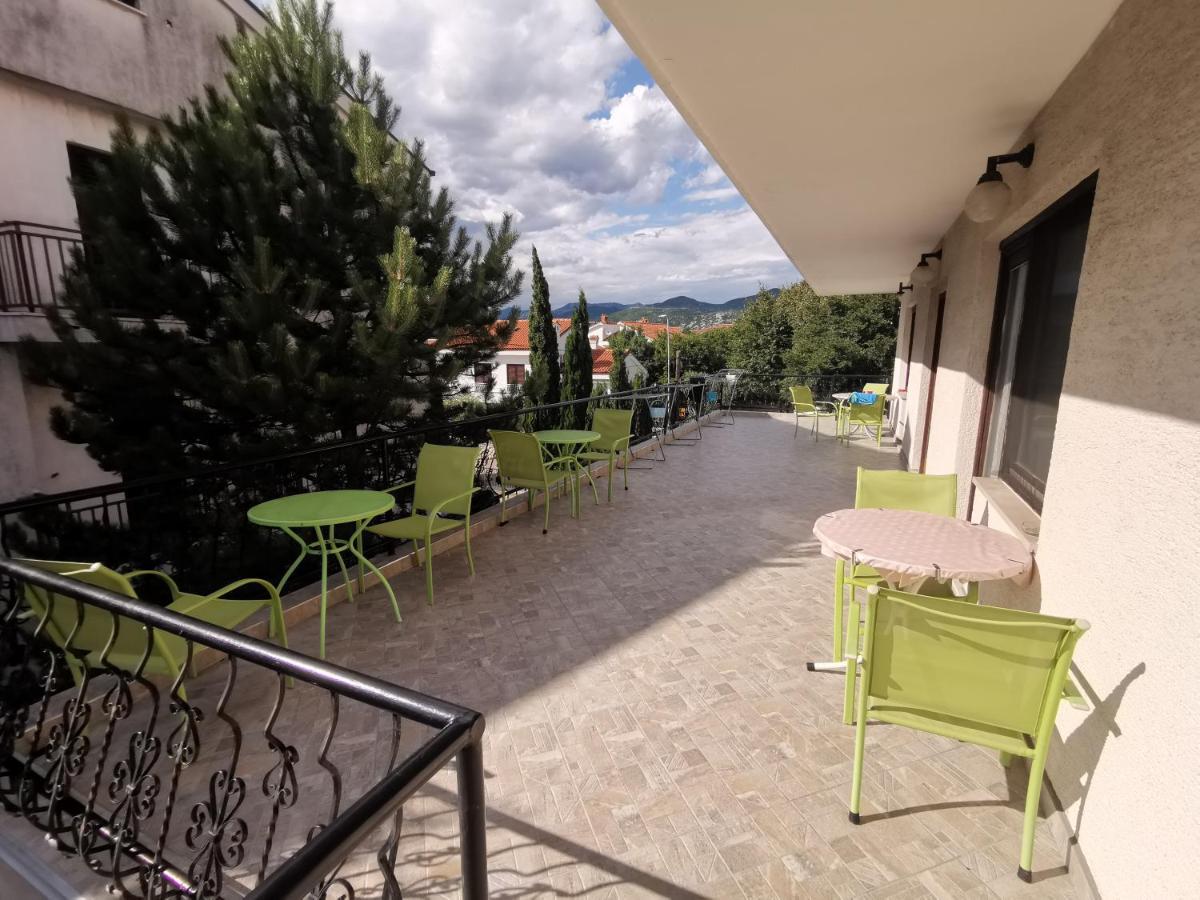 Guest House Dijana Кралевица Екстериор снимка